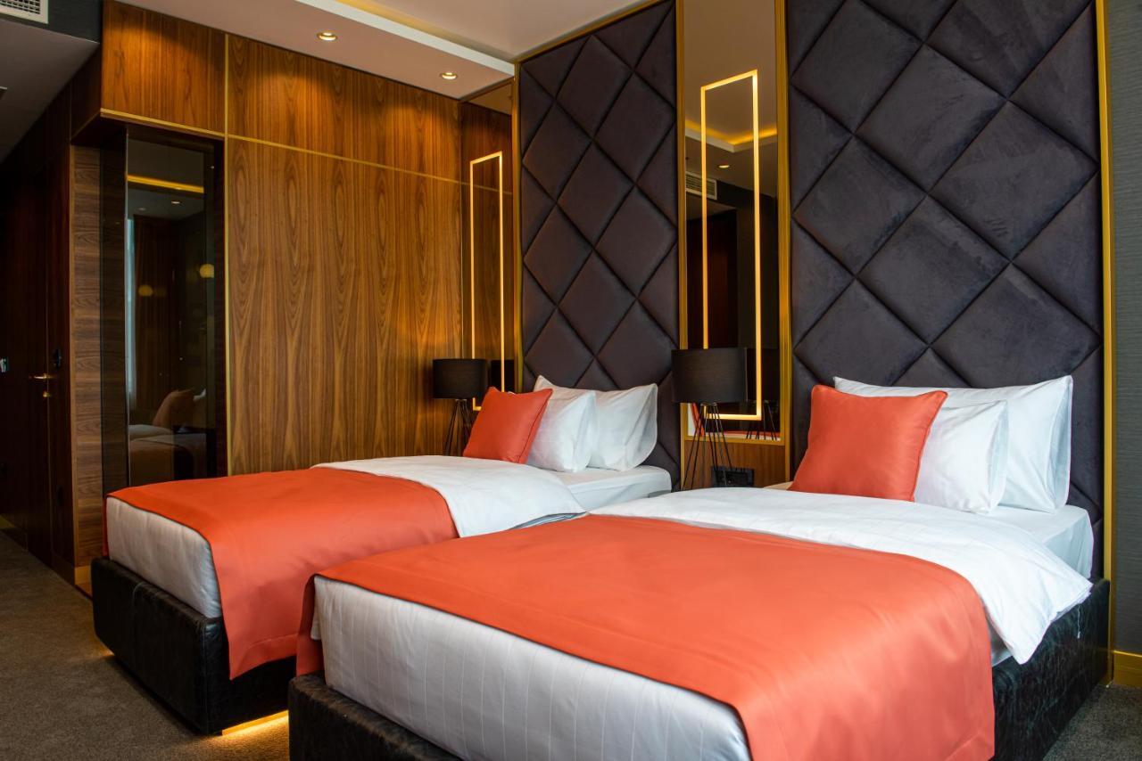 Hotel Pupin Novi Sad Exterior photo Deluxe Room